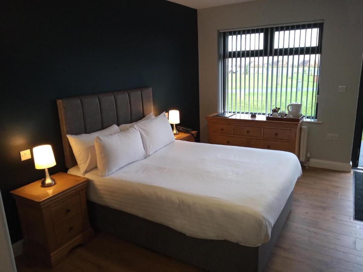 Standing Stones Lodge Belfast Buitenkant foto